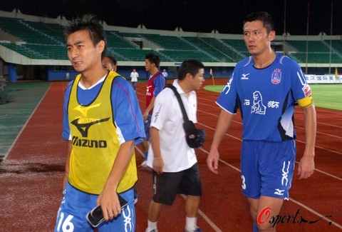 武汉女足1-1纳萨夫女足，唐涵造乌龙，马君失点，奥乌苏失空门