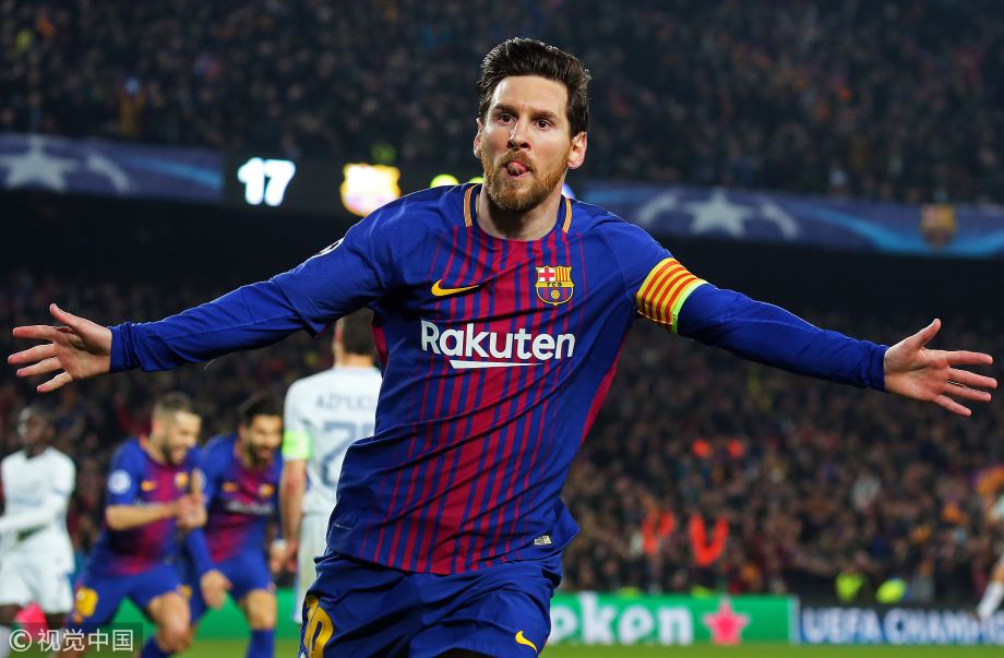 凯恩回应与巴萨传闻：我没和任何人接触，现在在拜仁很开心