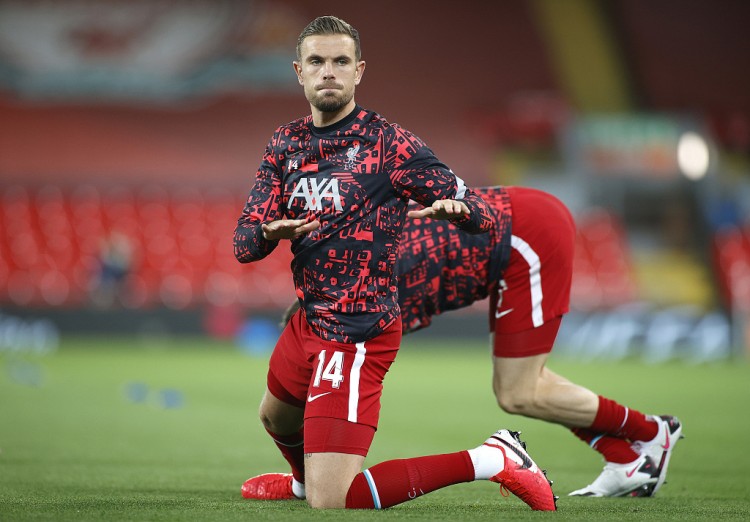 詹姆斯：生涯中所有对我打球方式的批评都很愚蠢，我不会改变