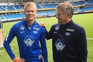 U17世界杯：奥地利2-0九人意大利晋级决赛，莫泽双响