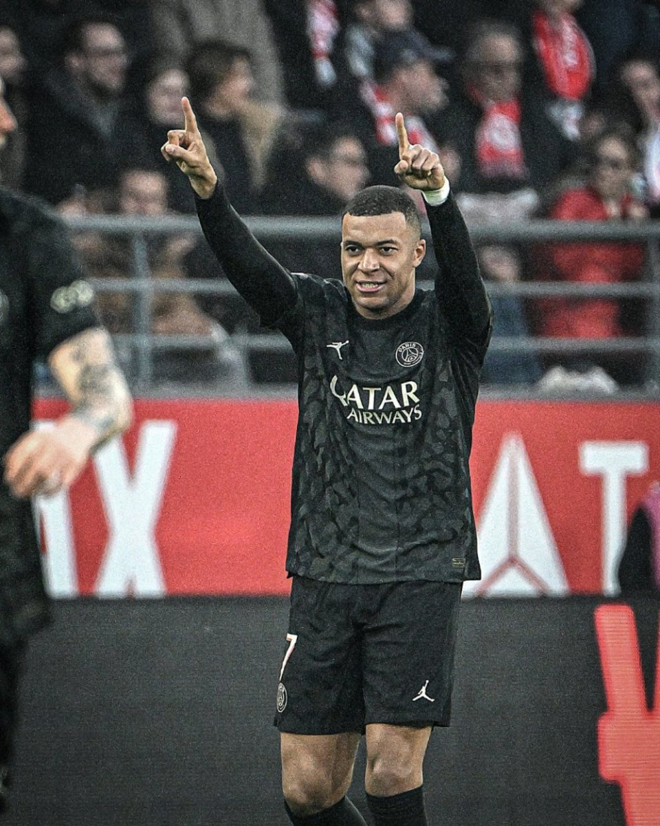 对手最怕他拿球