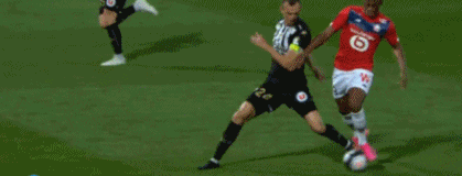 足球中超多名老将宣布退役，时代落幕