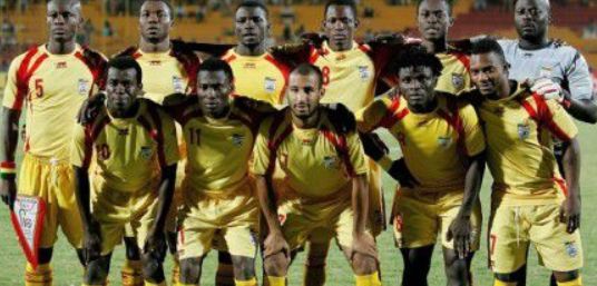 热议成都被罚：想出前5排空场的是人才；应重罚肇事者轻罚俱乐部